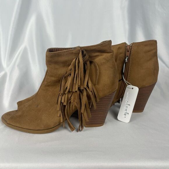 Charming Charlie Suede Fringe Peep Toe Booties - Women’s 6 - Picture 6 of 9